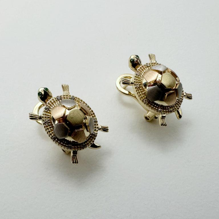 Aretes de tortuga